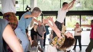 Dansontmoetingen wijkcentrum Heksenwiel